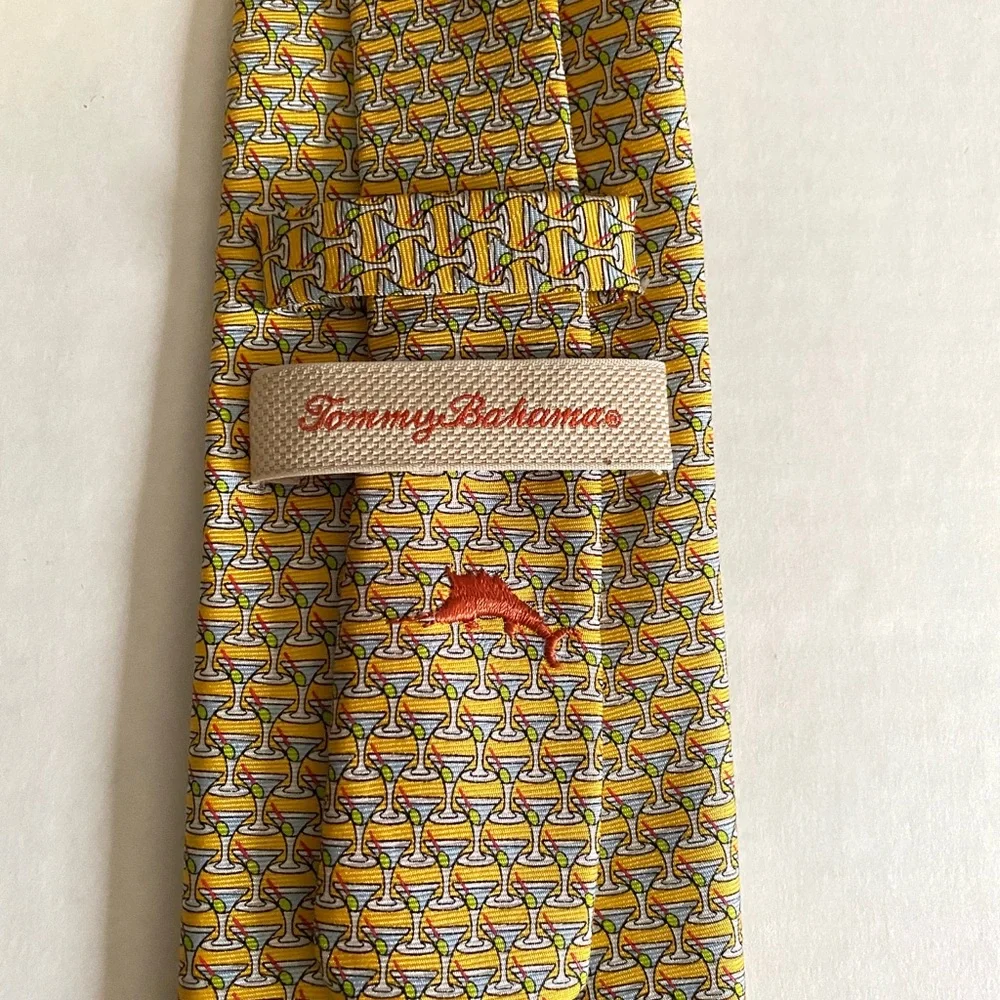 Tommy Bahama Silk Neck‎ Tie Martini Cocktail Yellow